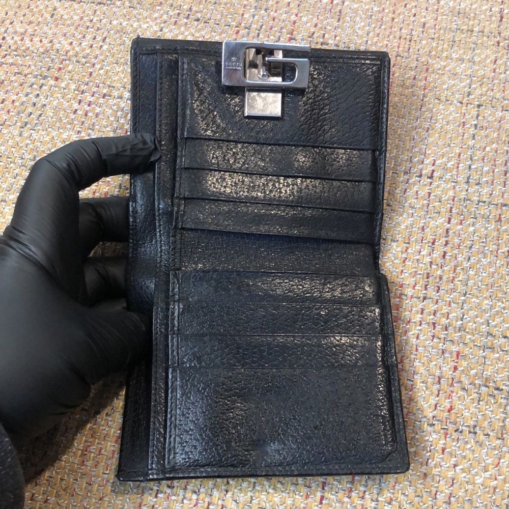 GUCCI Black Leather Trifold Wallet with Silver G Money Clasp AUTHENTIC - Picture 12 of 17